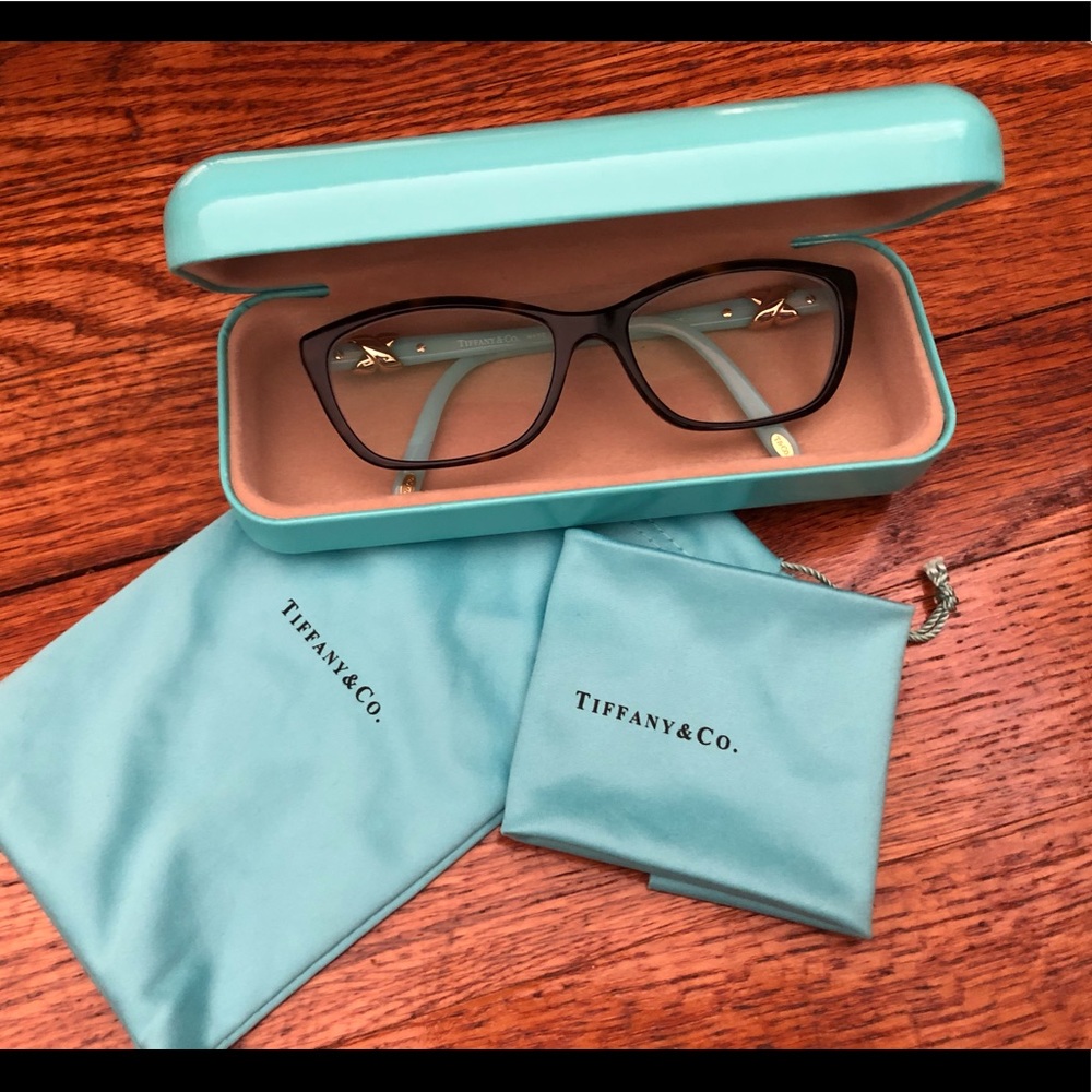 Tiffany & CO.